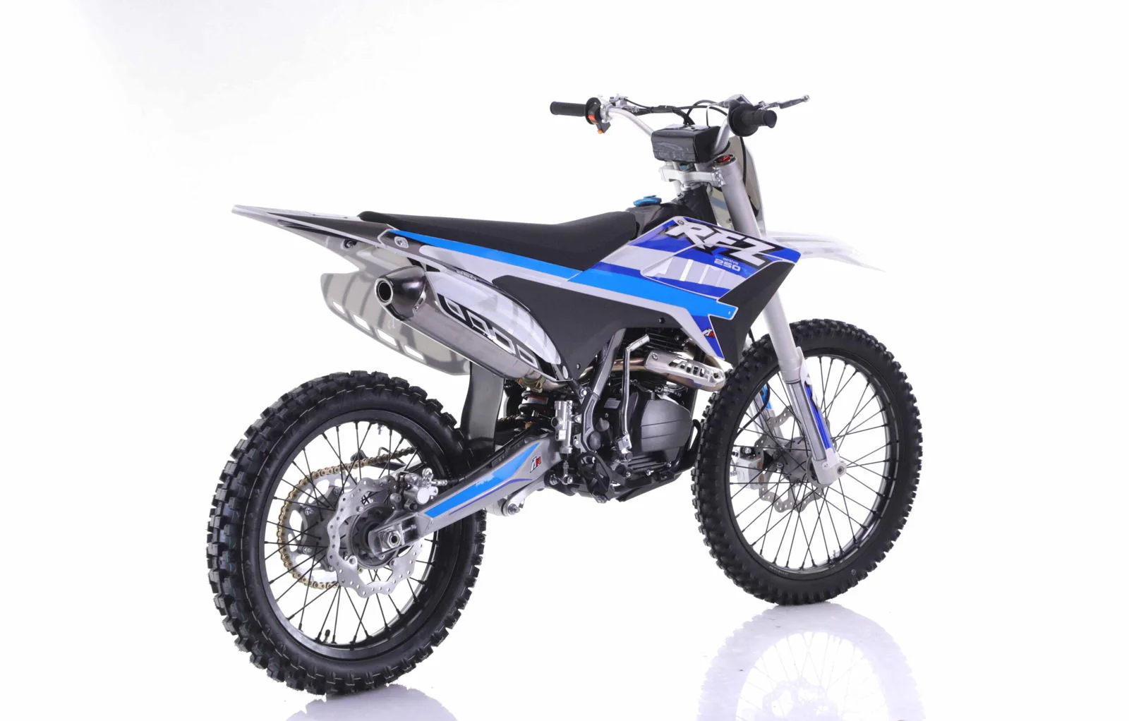 Apollo Thunder 250cc Dirt Bike, 5-Speed Manual, Electric Start, 21/18 inch Wheels, Ages 16 and up - Image 4