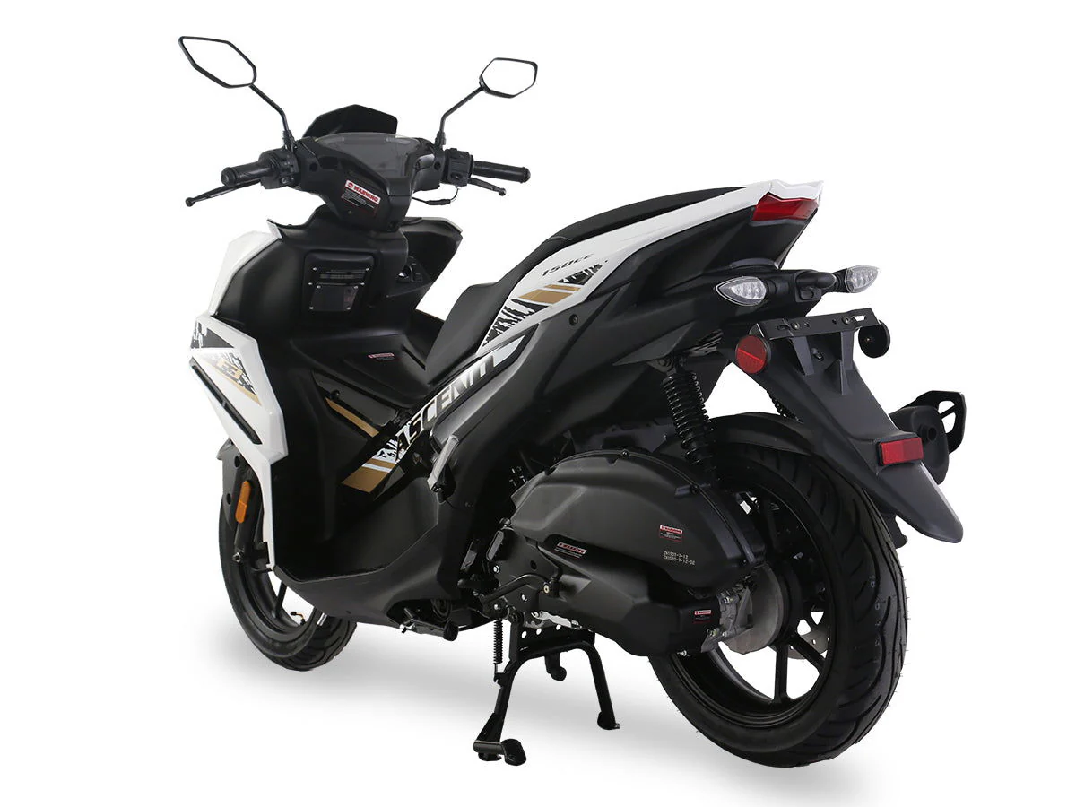 Ascend F3 150cc Street Scooter, Automatic Shifting, Hydraulic Disc Brakes, 14 inch Aluminum Wheels, Digital Speedometers - Image 9