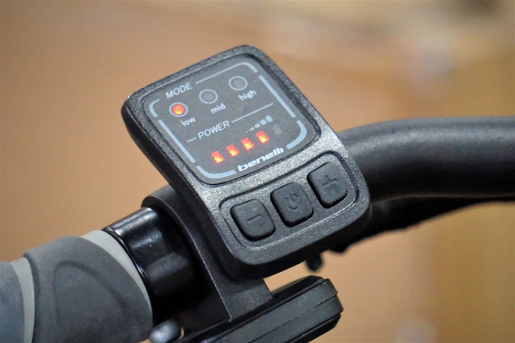 Benelli E-Fold 500-watt Folding Electric Bicycle - Image 11