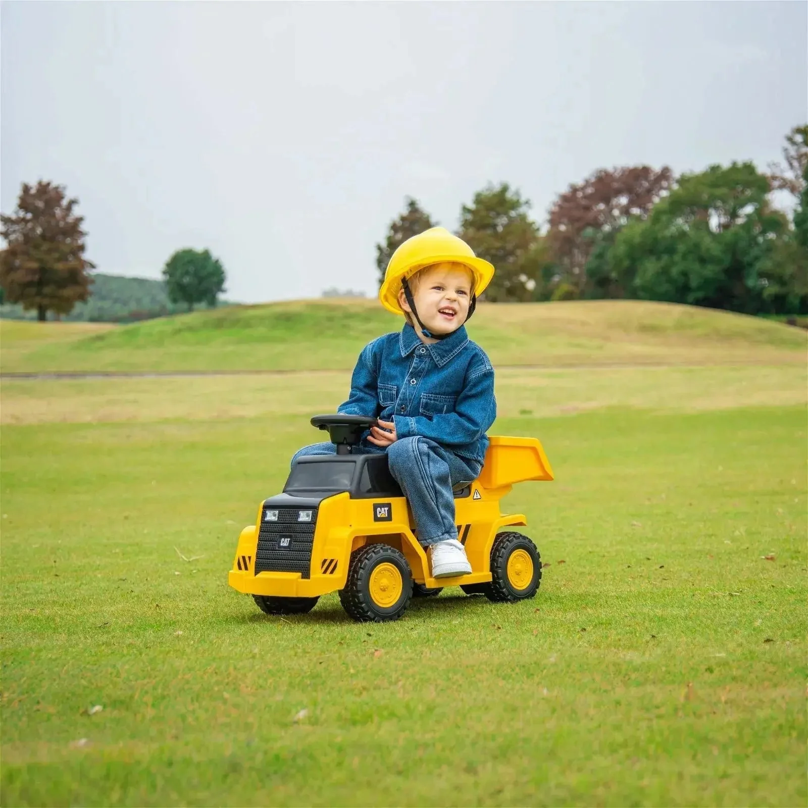 6V CAT Dump Truck Ride-On Toy - Image 2