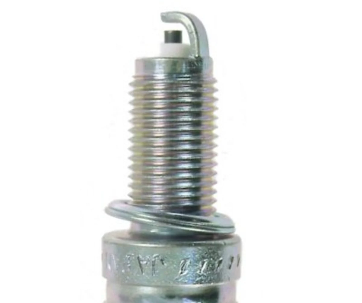 NGK CPR7EA-9 Spark Plug (NGK3901) - Image 2