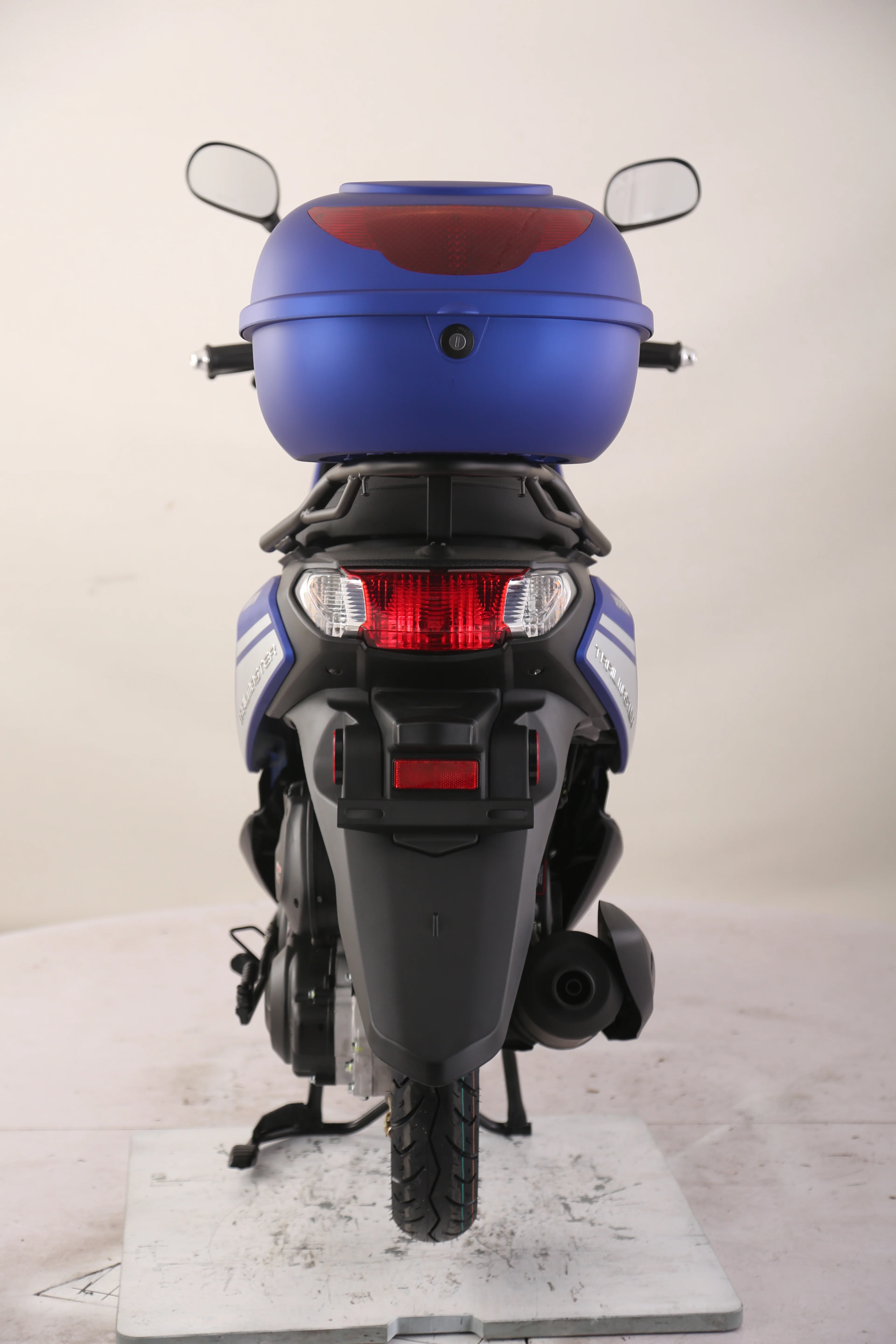 TrailMaster Flash 50cc Street Scooter, CVT Automatic, LED Lights, Rear Trunk Included - Image 15