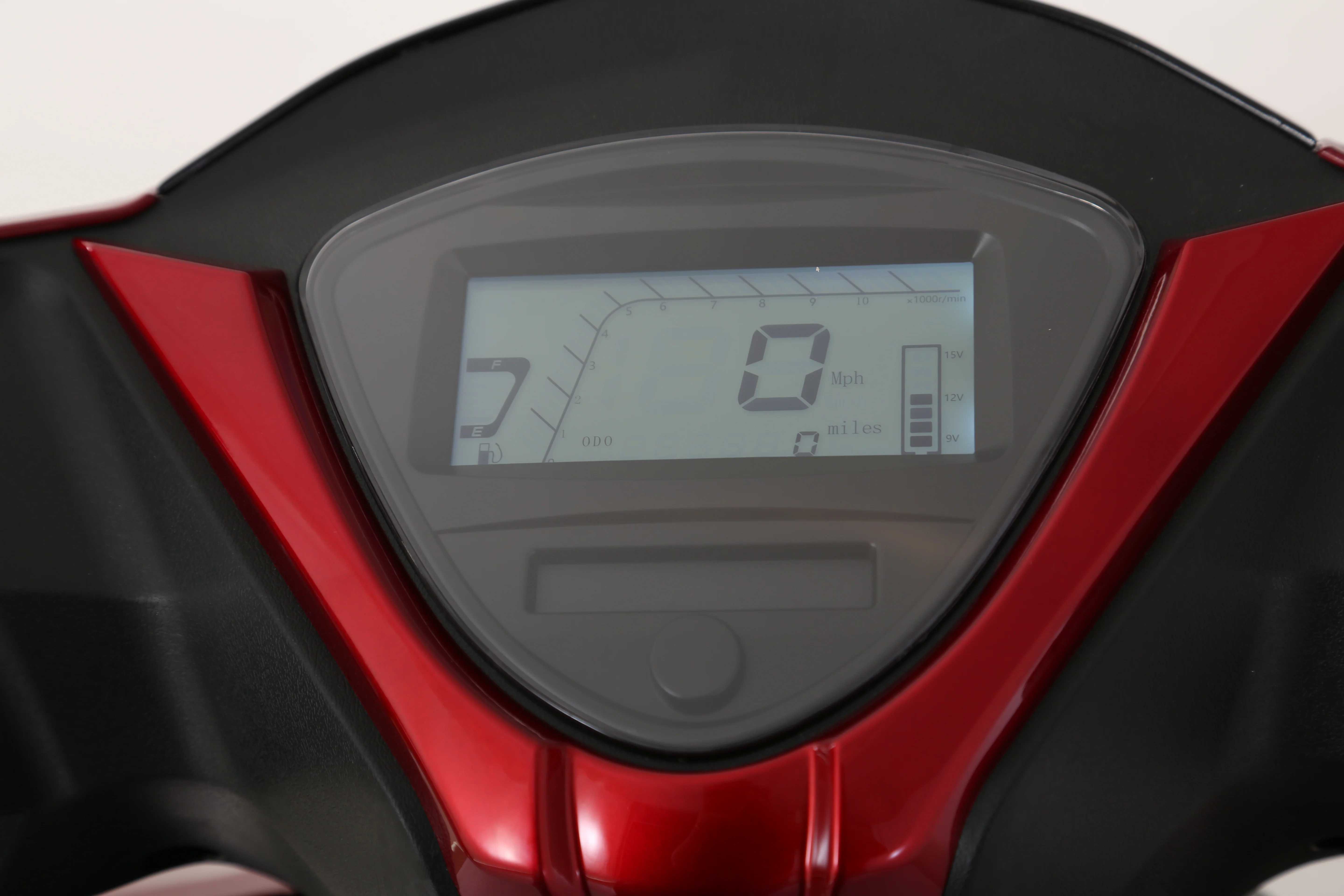 TrailMaster Trophy 150cc Street Scooter - Image 28