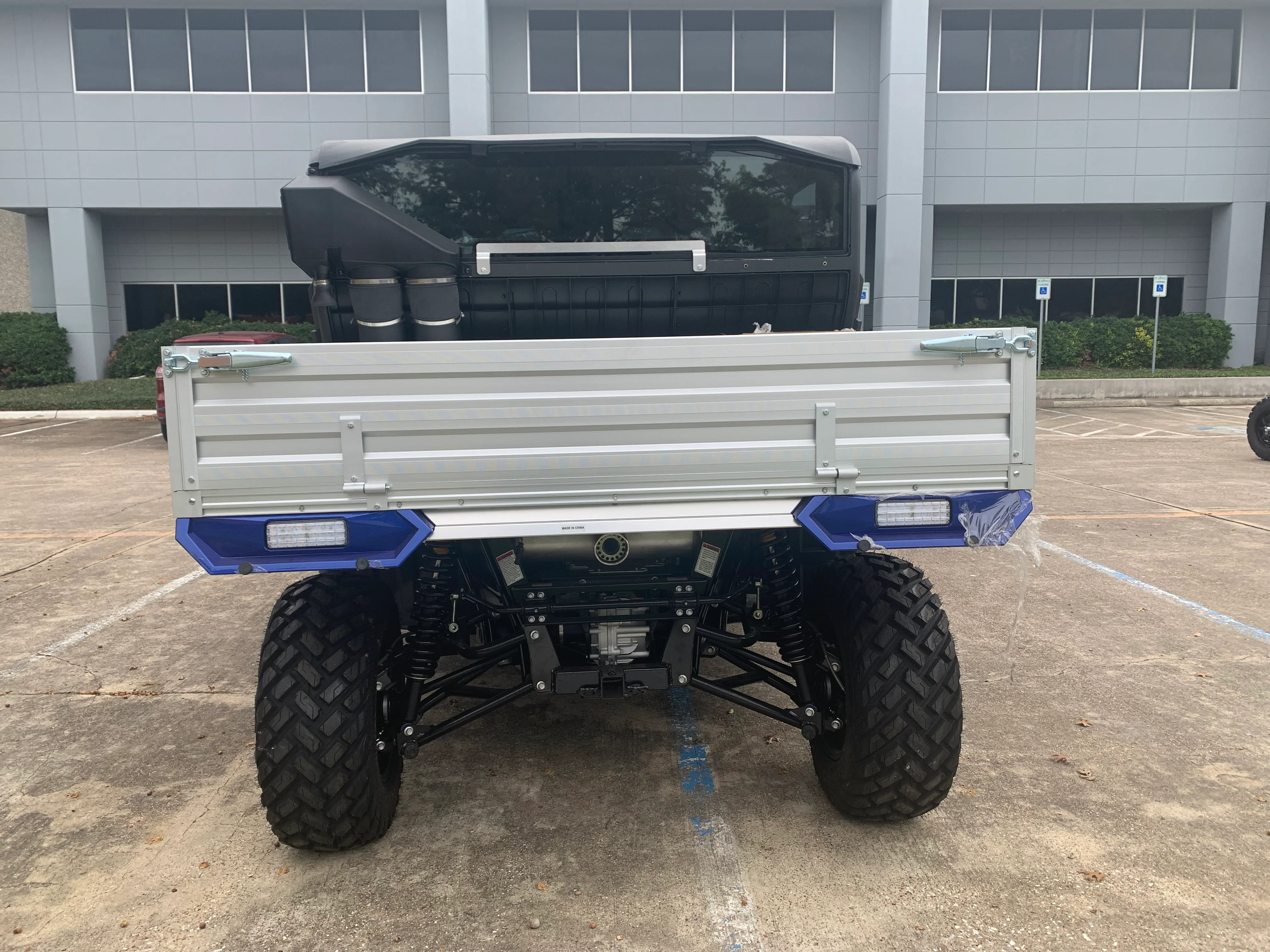 TrailMaster WorkCross 1000 UTV Side by Side, 85hp V-Twin EFI Engine, 2x4/4x4, Limited Slip, Differential Lock Mode - Image 15